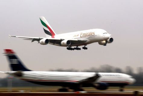 emirates diverted airline glasgow dubai