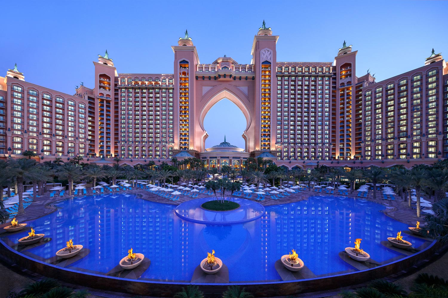 Atlantis The Palm Dubais Iconic Five Star Hotel And Luxury Resort My Xxx Hot Girl