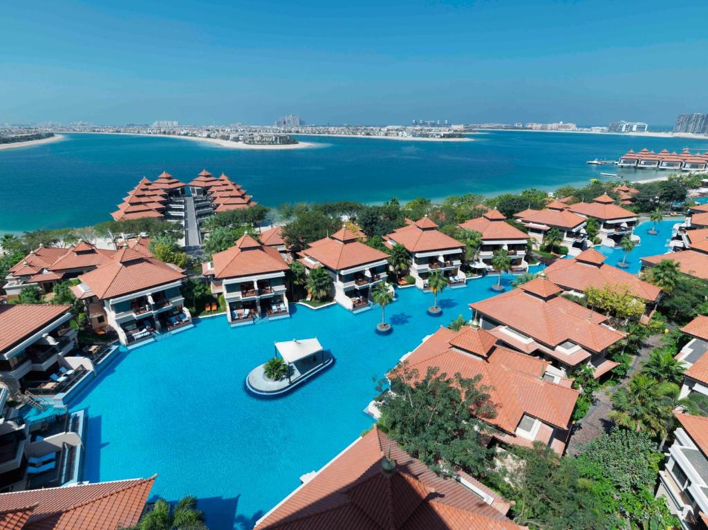 Anantara The Palm Dubai Resort is looking for a guest relations manager