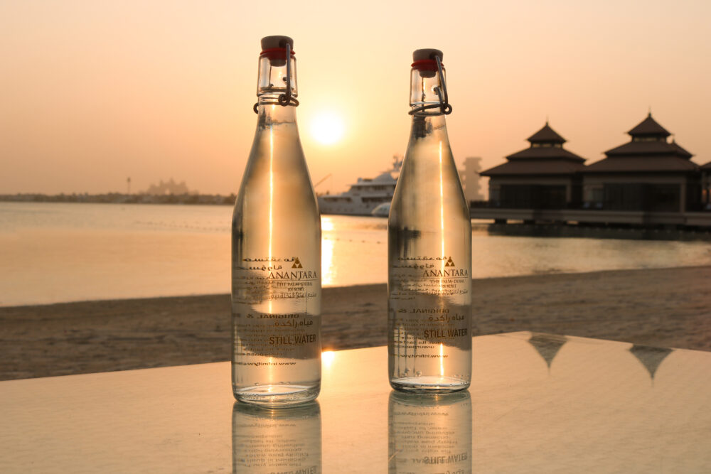 anantara-the-palm-dubai-to-remove-all-plastic-bottles-hotelier-middle