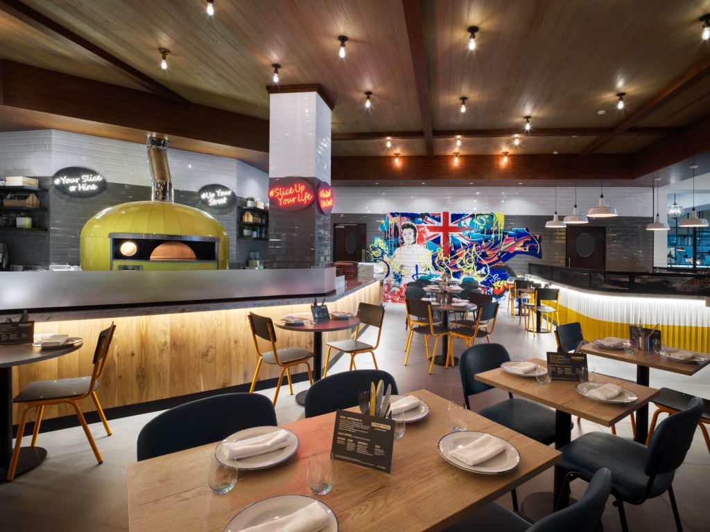 Gordon Ramsay Opens Pizza Restaurant At Atlantis The Palm Hotelier Middle East