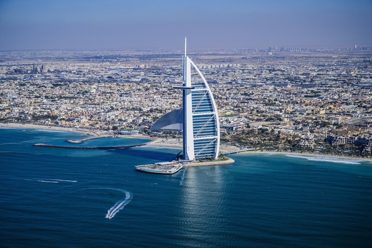 dubai tourism and economic