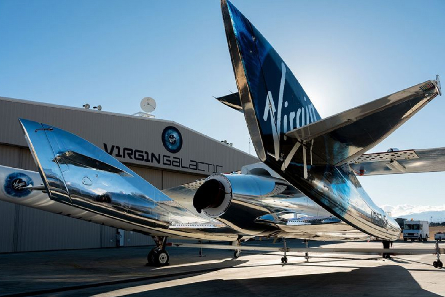 Virgin Galactic's first passenger space flight aborted ...